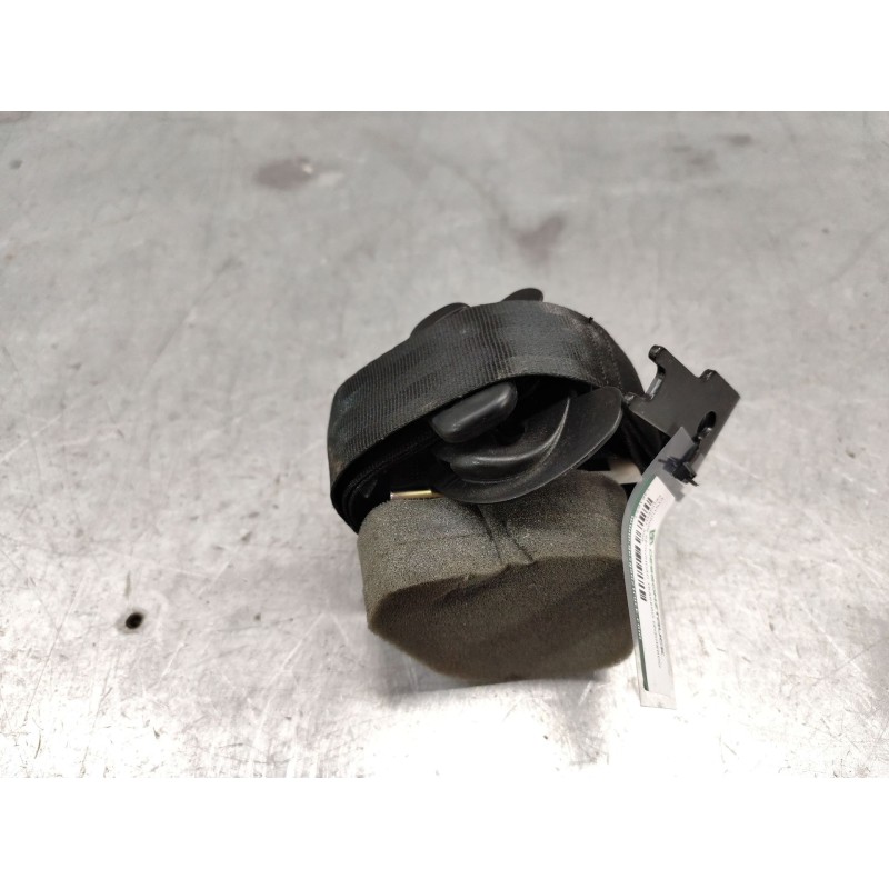 Recambio de cinturon seguridad trasero izquierdo para peugeot 308 active referencia OEM IAM 2