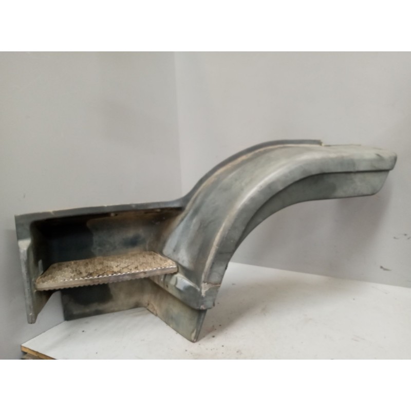 Recambio de paso rueda delantero izquierdo para iveco eurocargo 05.03  5.9 diesel referencia OEM IAM 500317987  