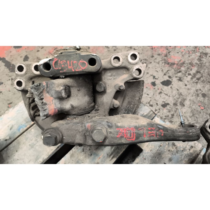 Recambio de mangueta delantera derecha para volvo fm 12 2002 referencia OEM IAM 20455920 - Blanco 2