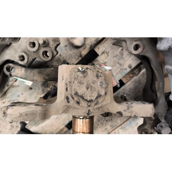 Recambio de mangueta delantera derecha para volvo fm 12 2002 referencia OEM IAM 20455920  