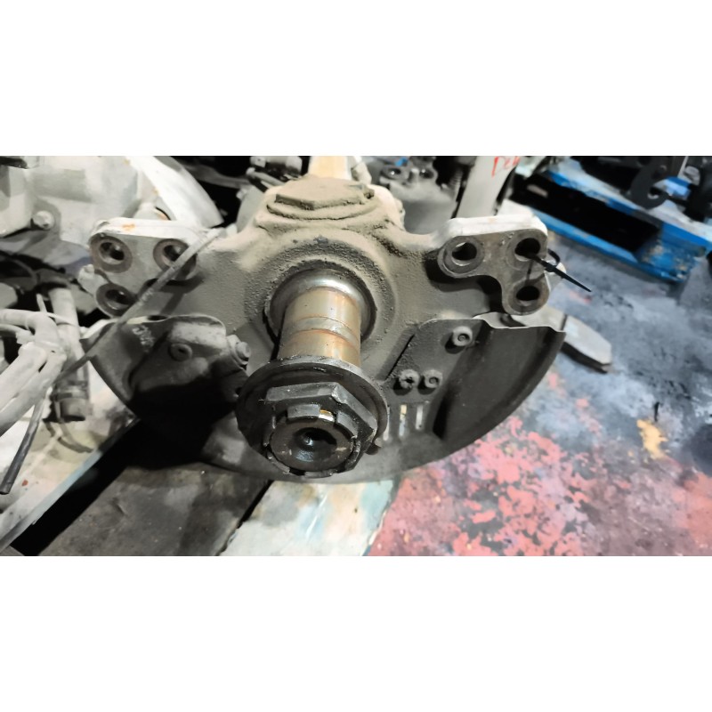 Recambio de mangueta delantera izquierda para volvo fm 12 2002 referencia OEM IAM 20455920  