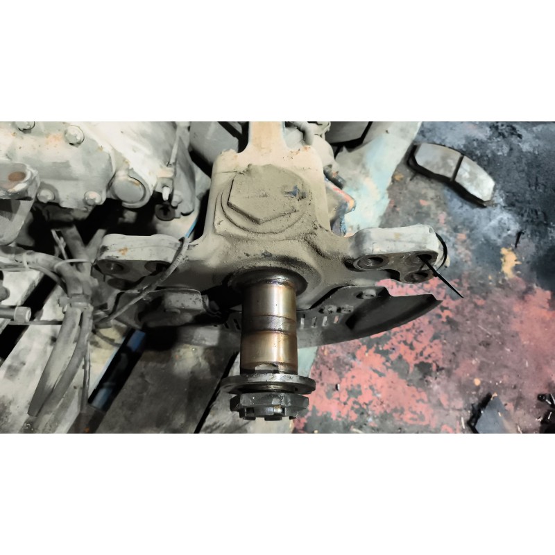 Recambio de mangueta delantera izquierda para volvo fm 12 2002 referencia OEM IAM 20455920 - Blanco 3