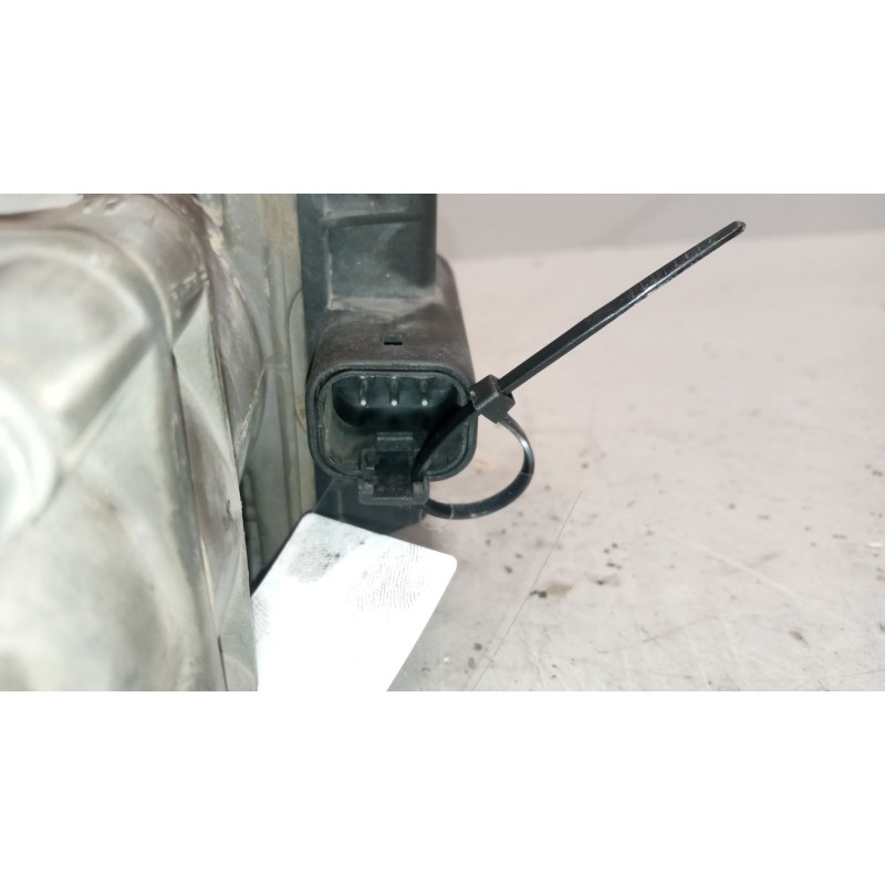 Recambio de valvula aire para volvo fm 12 2002 referencia OEM IAM 20456400 VALVULA TRASMISOR DE FRENO K000928 - Blanco 2