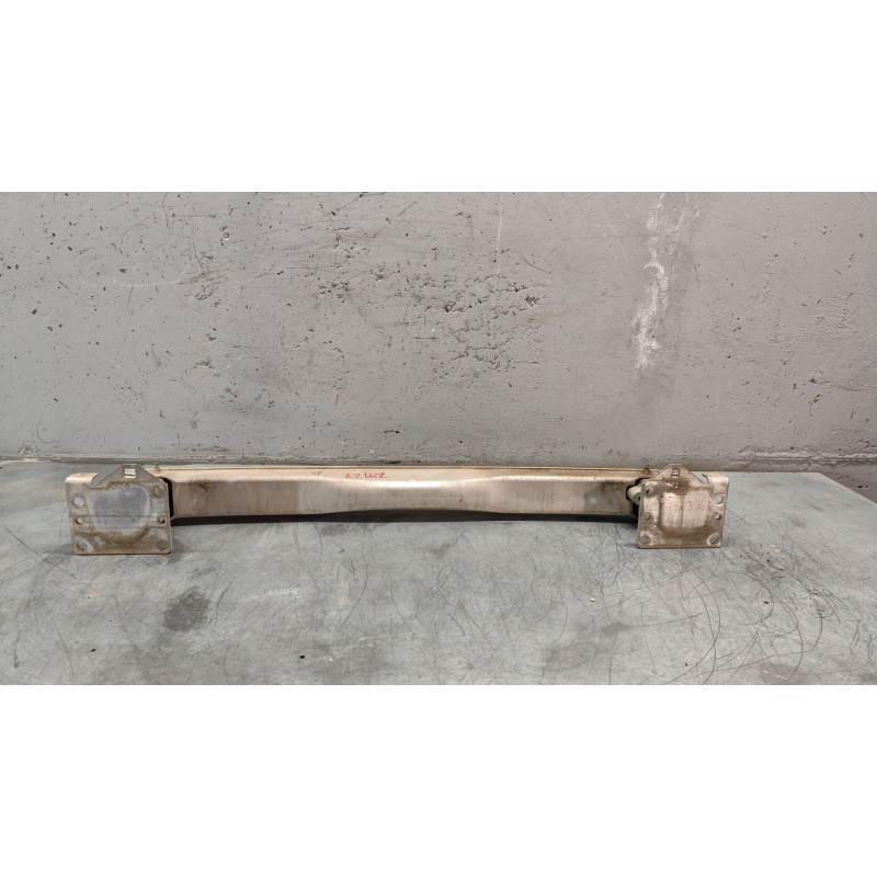 Recambio de refuerzo paragolpes delantero para peugeot 308 1.6 16v referencia OEM IAM - Granate 2