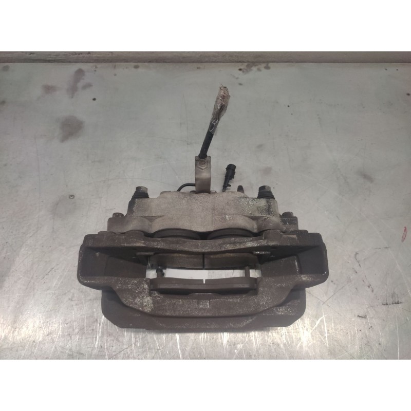 Recambio de pinza freno delantera izquierda para iveco daily iv caja/chasis 70c17, 70c17 /p referencia OEM IAM 576201  BREMBO - Blanco 2