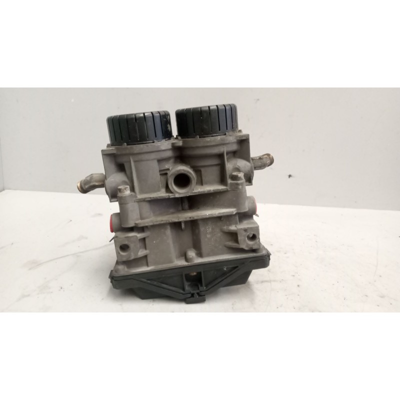 Recambio de valvula aire para scania serie 4 (p/r 124 l) 11.7 diesel referencia OEM IAM 1499802 VALVULA MODULADOR EBS 0486204019 - Rojo 7