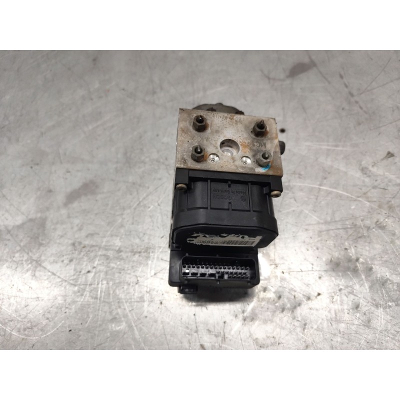 Recambio de abs para kia sorento 2.5 crdi ex referencia OEM IAM 0265216928 2
