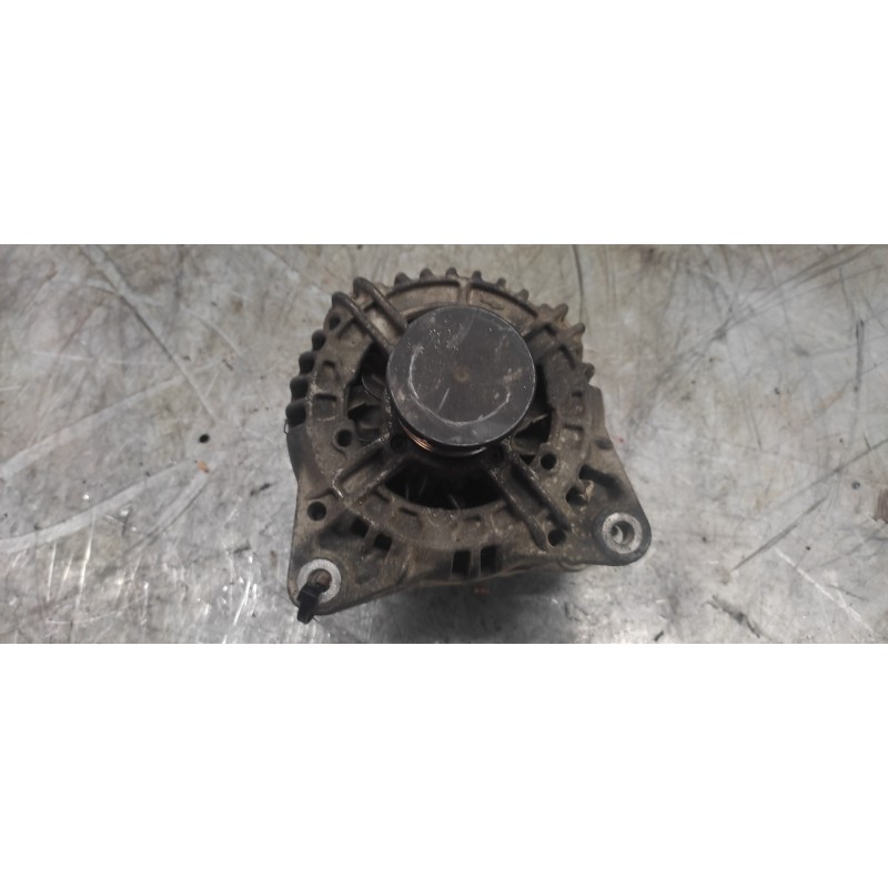 Recambio de alternador para renault laguna ii (bg0) expression referencia OEM IAM 8200229907 0124525047 14V 150A BOSCH