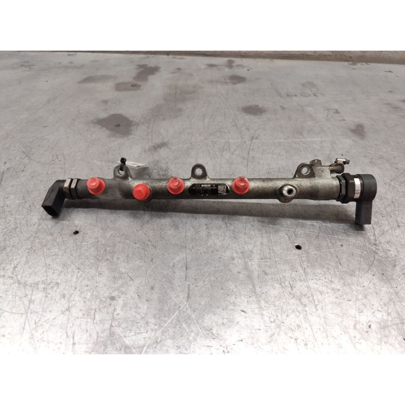 Recambio de rampa inyectora para bmw serie 1 berlina (e81/e87) 2.0 16v diesel cat referencia OEM IAM 0445214030  7787164 - Negro