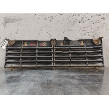 Recambio de rejilla paragolpes delantero para mitsubishi montero (l040) 2500 td (2-ptas.) referencia OEM IAM mb38352730  
