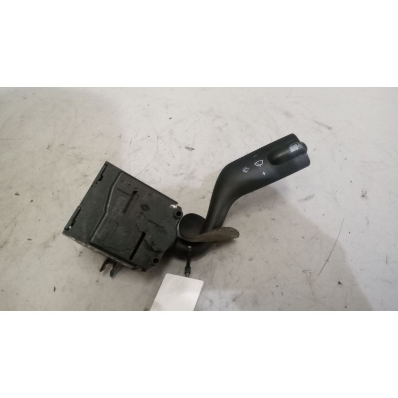 Recambio de mando limpia para renault premium route 2006 fg 4x2 gv larga distancia referencia OEM IAM   