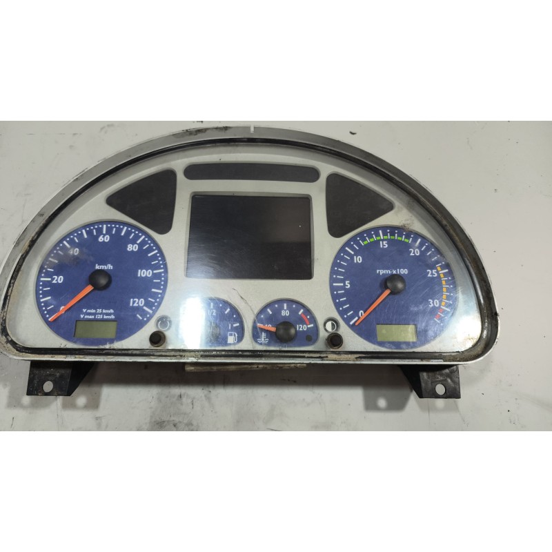 Recambio de cuadro instrumentos para iveco stralis (ad/at) referencia OEM IAM 504025358  