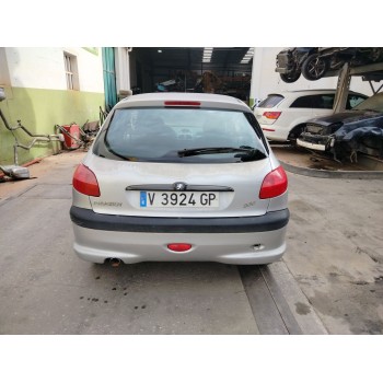 peugeot 206 berlina del año 1999