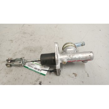 Recambio de bomba embrague para nissan cabstar 01.04  3.0 diesel referencia OEM IAM   