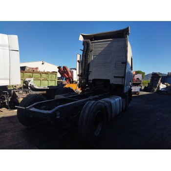 volvo fh 12 2002  del año 2002