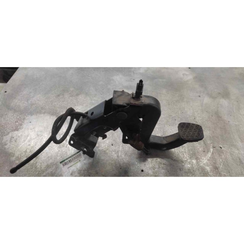 Recambio de pedal embrague para mercedes-benz vito kasten (639) 2.1 cdi referencia OEM IAM A6392901201 - Blanco 2