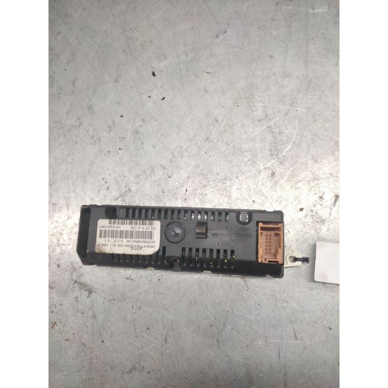 Recambio de pantalla multifuncion para peugeot 207 sport referencia OEM IAM 9664483980 - Rojo 2