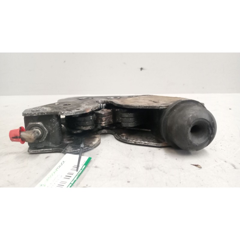 Recambio de cierre cabina derecho para scania serie 4 (p/r 124 l) 11.7 diesel referencia OEM IAM 1383496 - Rojo 2