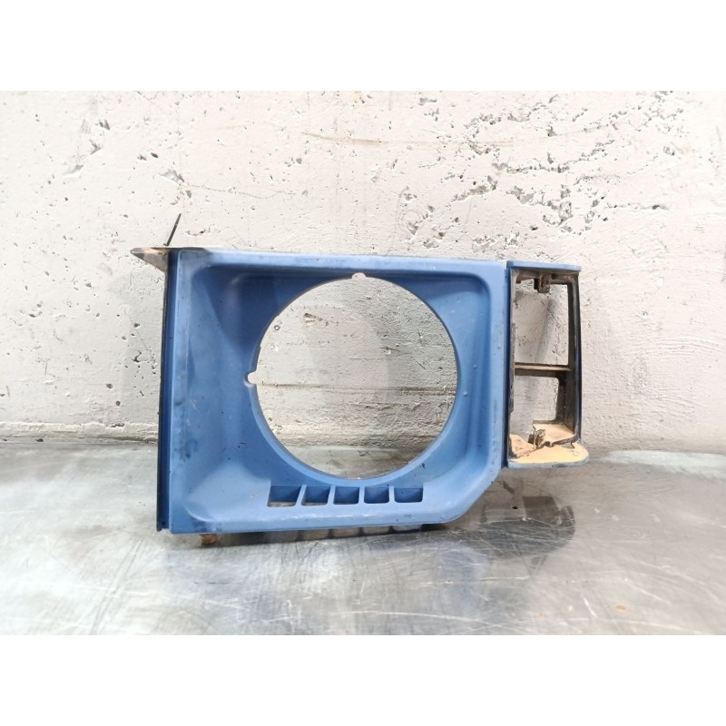 Recambio de moldura codera para mitsubishi montero (l040) 2500 td (2-ptas.) referencia OEM IAM   