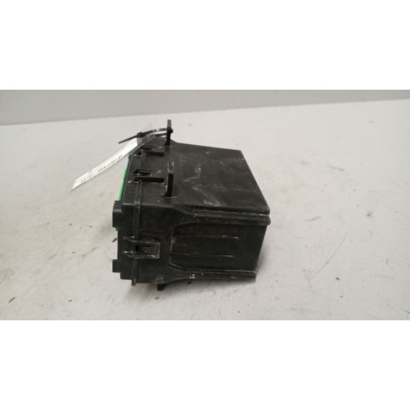 Recambio de modulo electronico para renault premium route 2006 fas 4x2 larga distancia referencia OEM IAM 7421313712 CENTRALITA 2