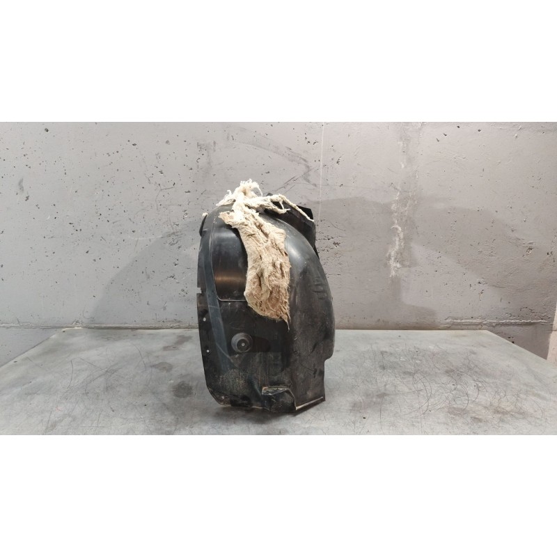 Recambio de paso rueda delantero izquierdo para ford c-max 1.6 tdci cat referencia OEM IAM - Blanco 4