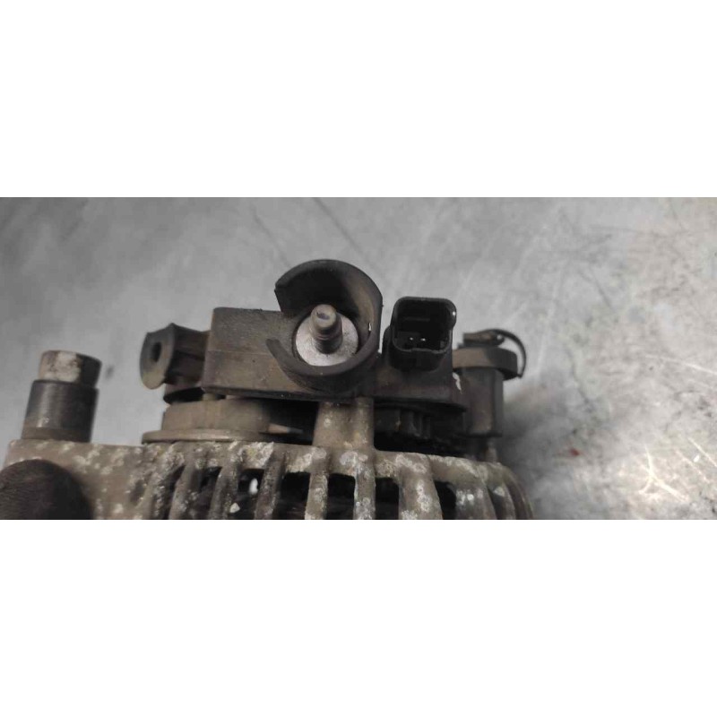 Recambio de alternador para peugeot 307 break/sw (s2) sw d-sign referencia OEM IAM 9646321880 0124525035 12V 150A BOSCH 3