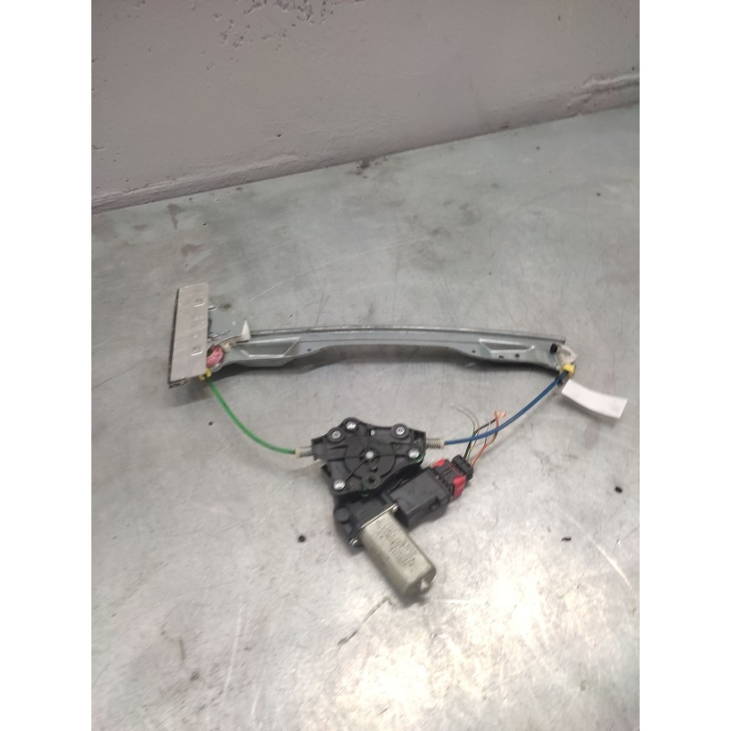Recambio de elevalunas delantero izquierdo para opel corsa d selective referencia OEM IAM 13298153 - Blanco 2