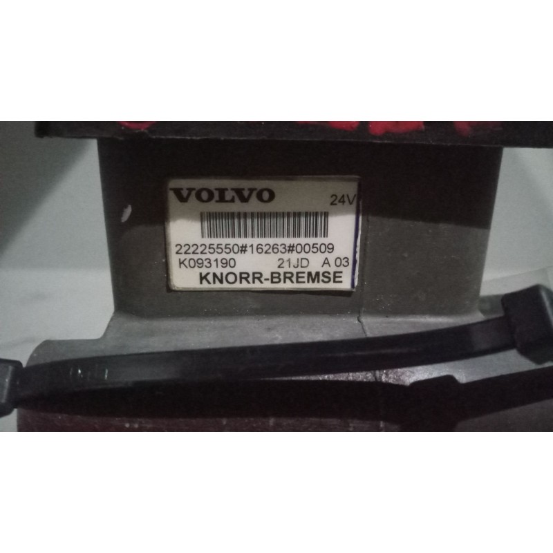 Recambio de valvula aire para volvo fm 460 12.8 diesel referencia OEM IAM 22225550 VALVULA EBS - Blanco 5