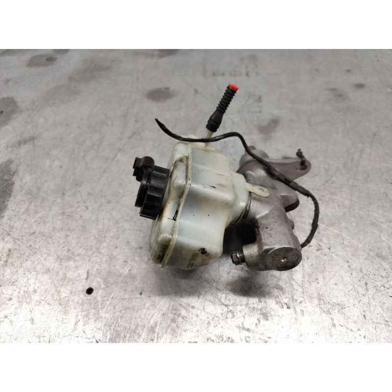 Recambio de bomba freno para seat leon (1p1) 1.9 tdi referencia OEM IAM 1K1411301D - Negro 2