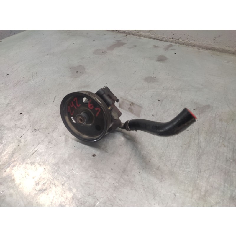 Recambio de bomba direccion para ford ka (ccq) básico referencia OEM IAM XS6E3A733AC  