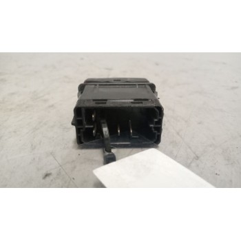 Recambio de warning para renault premium route 2006 fas 4x2 larga distancia referencia OEM IAM 5010589786  