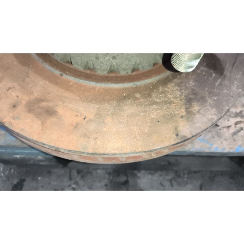 Recambio de buje delantero para volvo trucks b12b referencia OEM IAM 20567114 - Blanco 2