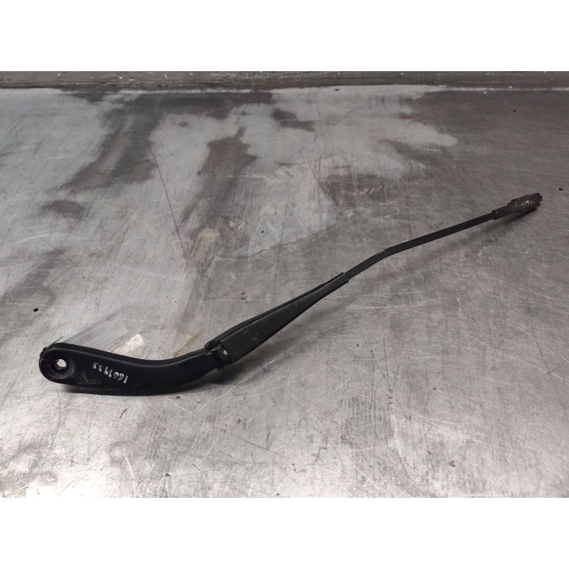 Recambio de brazo limpia delantero derecho para bmw 1 (e87) 120 d referencia OEM IAM   