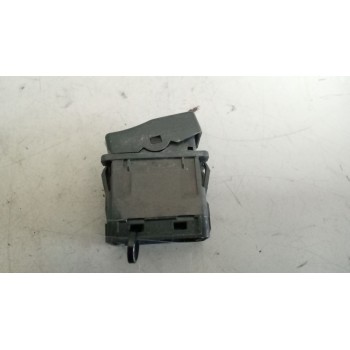 Recambio de interruptor para renault premium route 2006 fas 4x2 larga distancia referencia OEM IAM 5010589783  