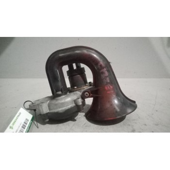 Recambio de claxon para scania serie 4 (p/r 124 l) 11.7 diesel referencia OEM IAM 1514259  