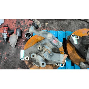 Recambio de mangueta delantera derecha para daf xf 106 480 referencia OEM IAM 1798817  