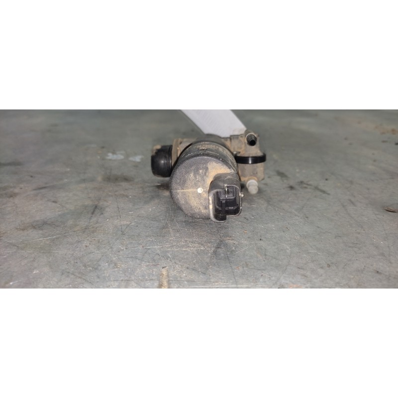 Recambio de bomba limpia para renault laguna ii (bg0) expression referencia OEM IAM 9641553880 2 PINS - Gris 2