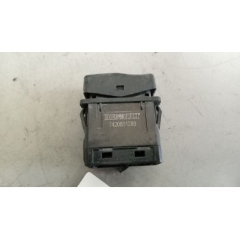 Recambio de interruptor para renault premium route 2006 fas 4x2 larga distancia referencia OEM IAM 7420851289  