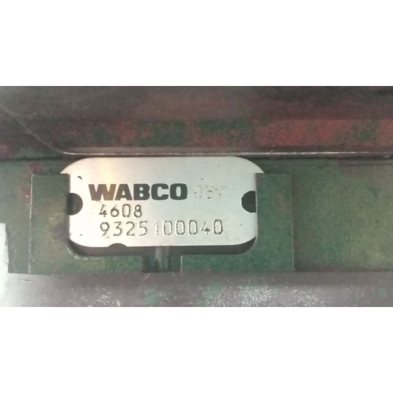 Recambio de valvula aire para scania r i r 580 referencia OEM IAM 1897631 VALVULA SECADORA 9325100040 - Blanco 4