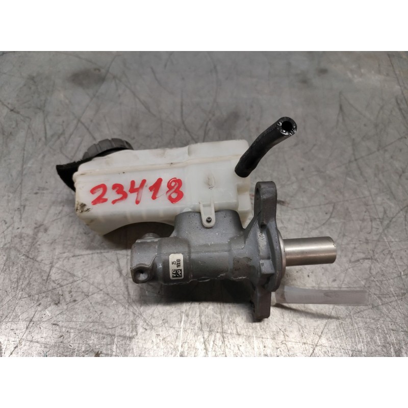 Recambio de bomba freno para dacia dokker essential referencia OEM IAM 1070529S01 - Blanco 2