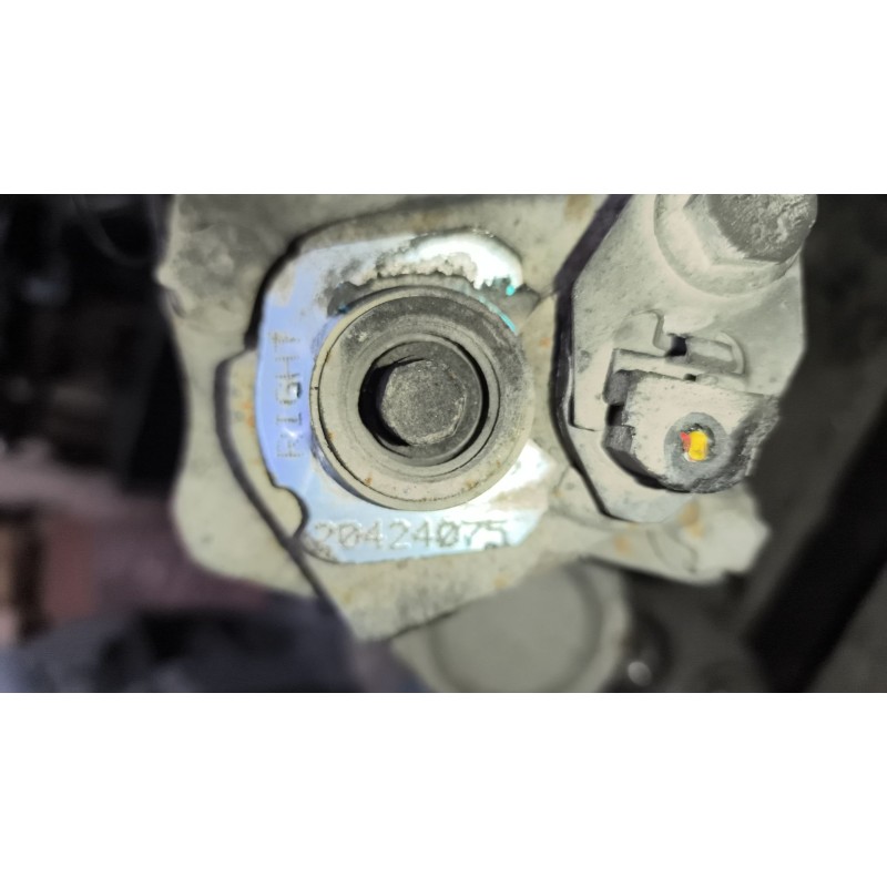 Recambio de pinza freno delantera derecha para volvo trucks b12b referencia OEM IAM 20424075 - Blanco 2