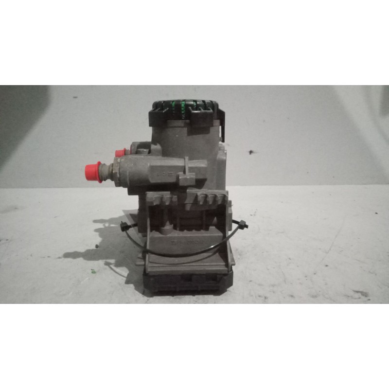 Recambio de valvula aire para renault magnum ab diesel referencia OEM IAM 21122035 VALVULA MODULADOR EBS K020022 - Blanco 3