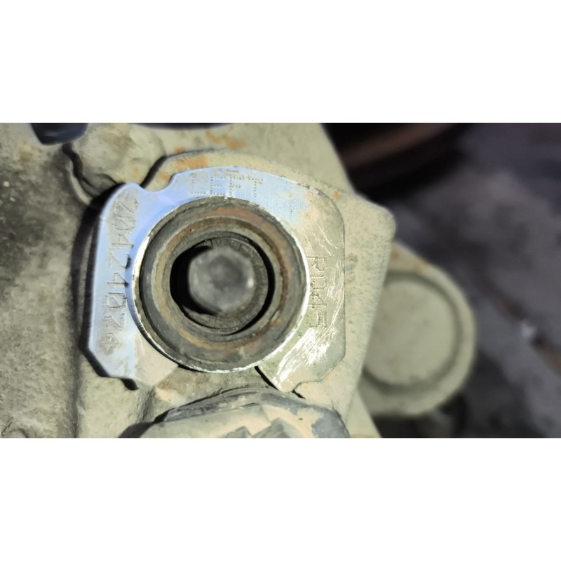 Recambio de pinza freno delantera izquierda para volvo trucks b12b referencia OEM IAM 20424074 - Blanco 2