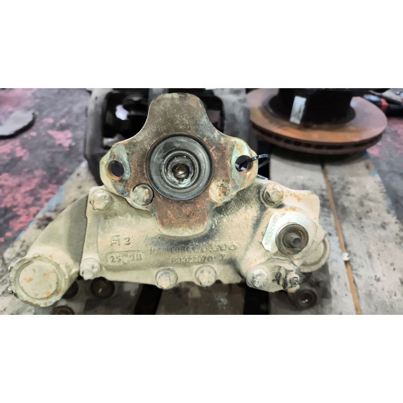 Recambio de pinza freno delantera izquierda para volvo trucks b12b referencia OEM IAM 20424074 - Blanco 3
