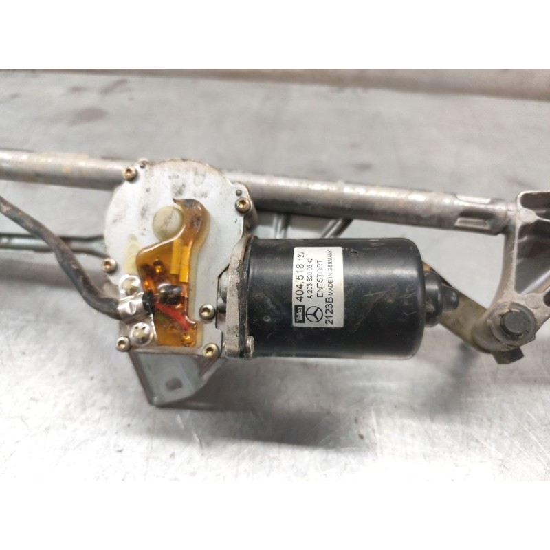 Recambio de motor limpia delantero para mercedes-benz clase clk (w209) coupe 270 cdi (209.316) referencia OEM IAM A2038200342 2