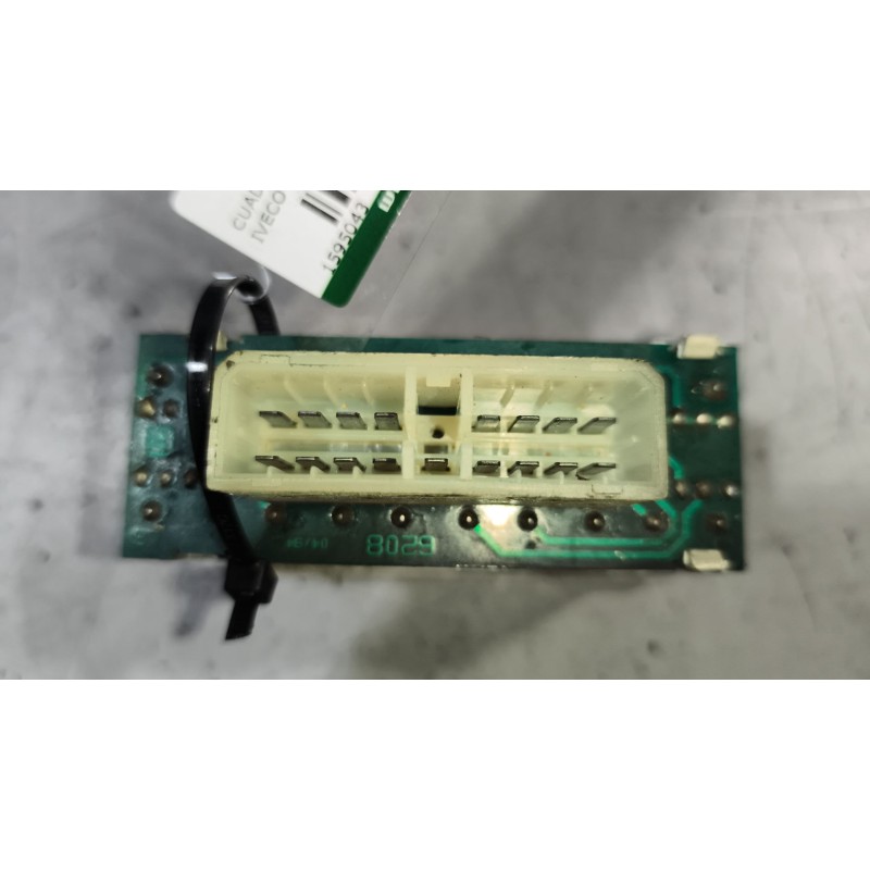 Recambio de cuadro instrumentos para iveco eurocargo 5.9 diesel referencia OEM IAM 98474380 - Blanco 2