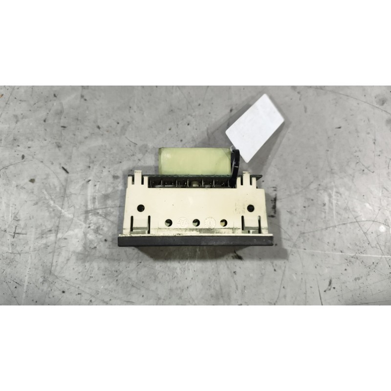 Recambio de cuadro instrumentos para iveco eurocargo 5.9 diesel referencia OEM IAM 98474380 - Blanco 4