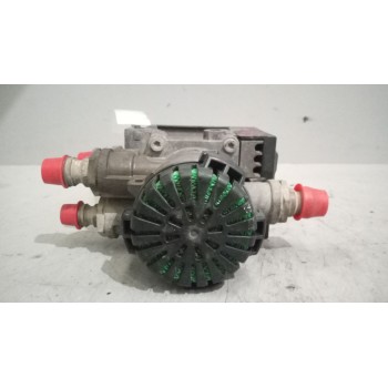 Recambio de valvula aire para renault magnum ab diesel referencia OEM IAM 21122034 VALVULA EBS K021203
