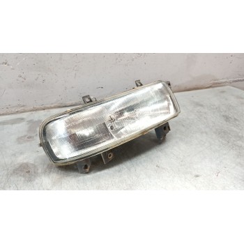 Recambio de faro derecho para renault master ii furgoneta (fd) 2.5 d referencia OEM IAM   