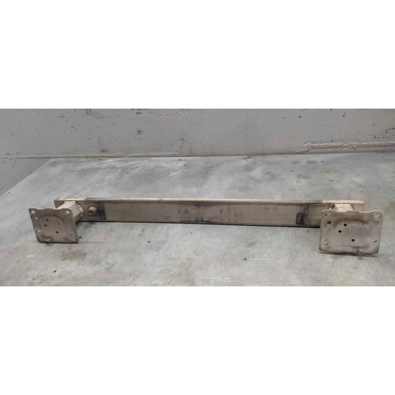 Recambio de refuerzo paragolpes delantero para peugeot 307 break/sw (s2) sw d-sign referencia OEM IAM 2